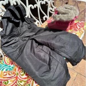 Snow pant and boots and gloves bundle for toddler